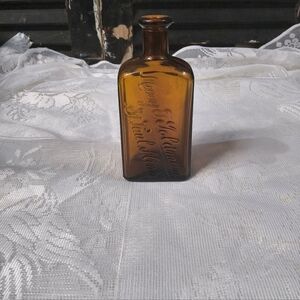 Amber Glass Apothecary Bottle - Vintage Style Home Accent